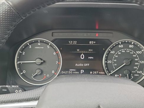 Used 2025 Mitsubishi Outlander SE AWD/4WD image 12