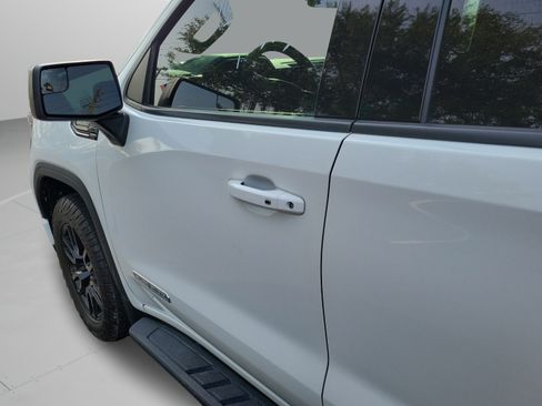 Used 2023 GMC Sierra 1500 Elevation AWD/4WD image 27