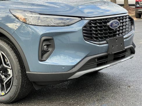 New 2026 Ford Escape Platinum w/ Premium Technology Package image 2