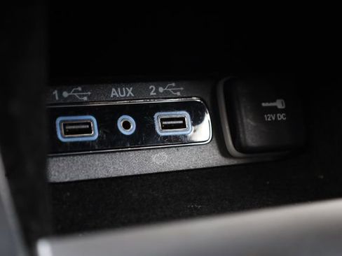 Used 2018 Jeep Grand Cherokee Altitude image 24