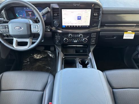 New 2026 Ford F250 4x4 Crew Cab Super Duty image 11