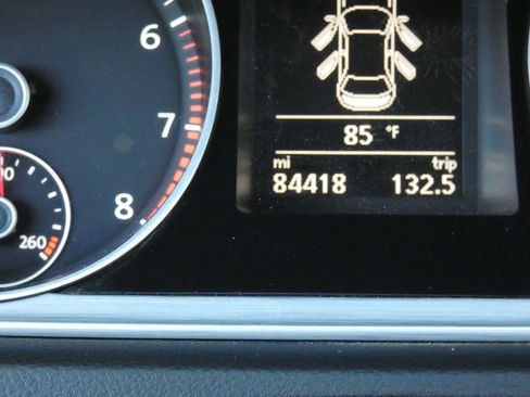 Used 2014 Volkswagen CC Sport image 75