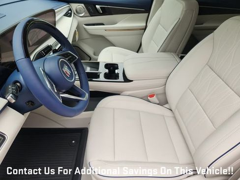 New 2026 Buick Enclave Avenir w/ Super Cruise Package FWD image 9