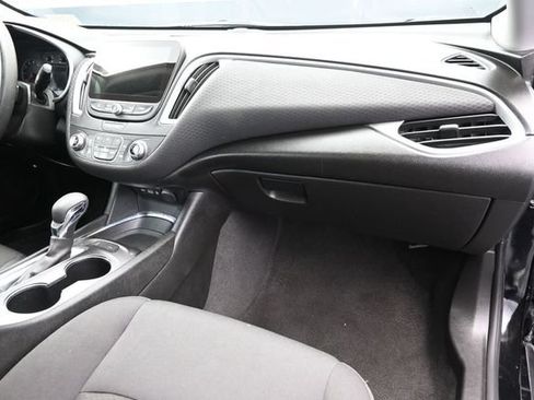 Used 2025 Chevrolet Malibu LT FWD image 31