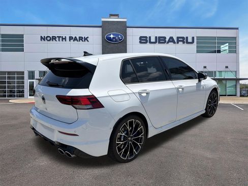 Used 2026 Volkswagen Golf AWD/4WD image 3