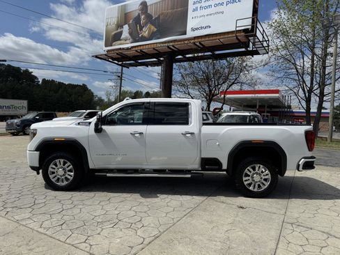 Used 2020 GMC Sierra 2500 Denali w/ Denali Ultimate Package image 12