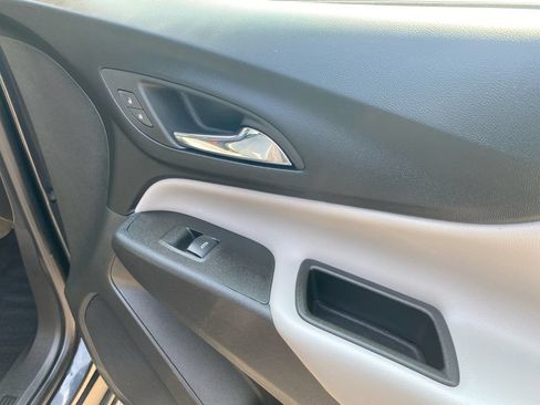 Certified 2022 Chevrolet Equinox LS AWD/4WD image 13