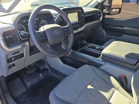 Used 2021 Ford F150 XL w/ Trailer Tow Package image 20