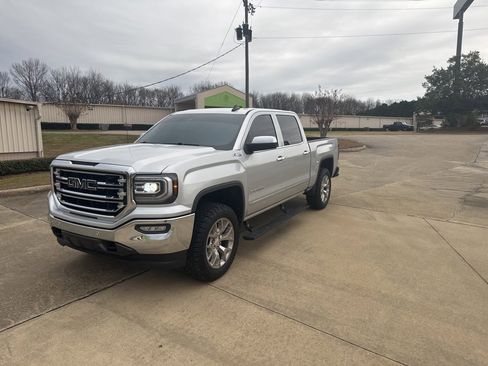 Used 2018 GMC Sierra 1500 SLT image 7