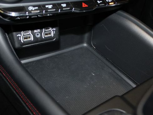 Certified 2025 Dodge Durango GT AWD/4WD image 22