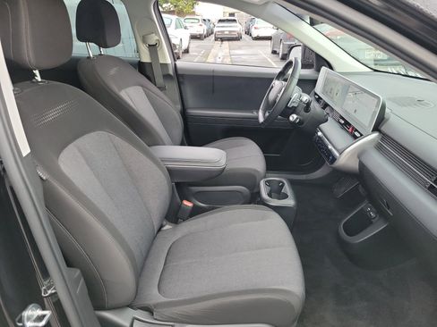 Certified 2024 Hyundai Ioniq 5 SE image 20
