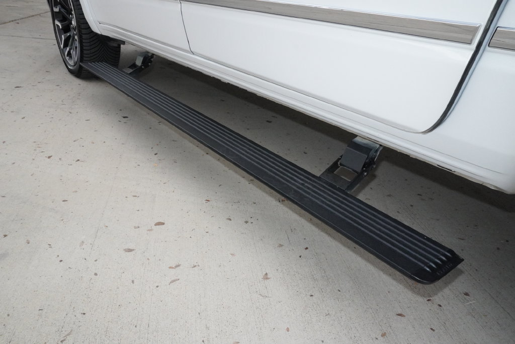 Used 2025 RAM 1500 Limited AWD/4WD image 14