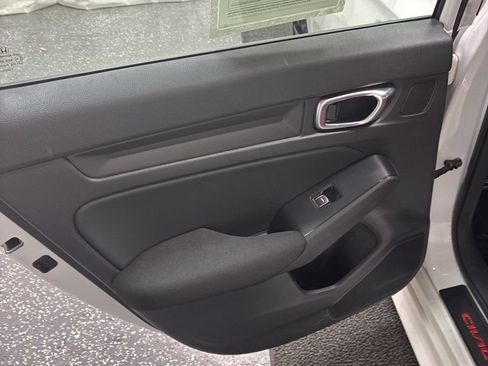 Used 2024 Honda Civic Sport image 21