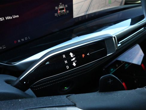 Certified 2025 Cadillac Escalade Sport w/ LPO, Floor Liner Package image 14