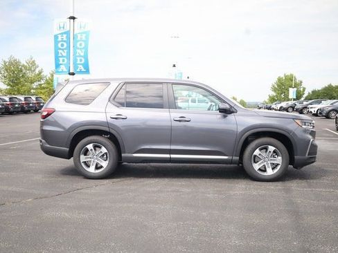 New 2025 Honda Pilot EX-L image 4