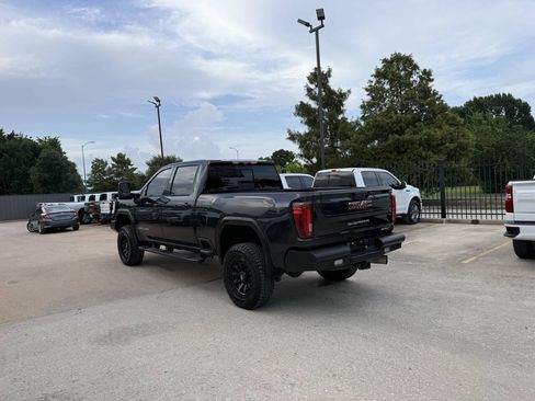 Used 2020 GMC Sierra 2500 AT4 w/ AT4 Premium Package AWD/4WD image 4