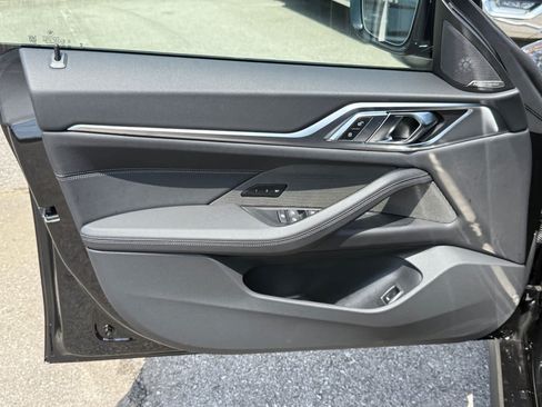 New 2026 BMW 430i xDrive w/ M Sport Package AWD/4WD image 15