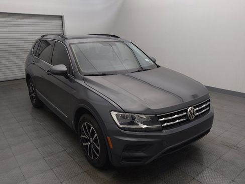 Used 2021 Volkswagen Tiguan SE image 13
