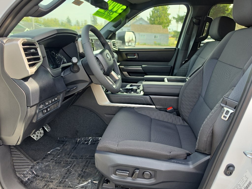 New 2026 Toyota Tundra SR5 w/ TRD Off-Road Package AWD/4WD image 14