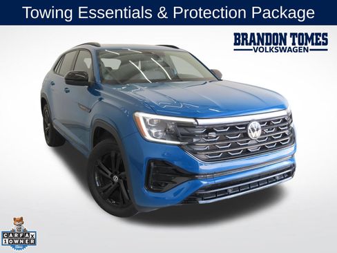 Certified 2025 Volkswagen Atlas Cross Sport SEL R-Line AWD/4WD image 1