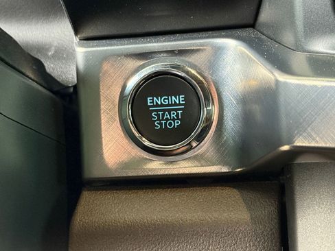 Used 2025 Ford F250 King Ranch w/ Chrome Package image 26