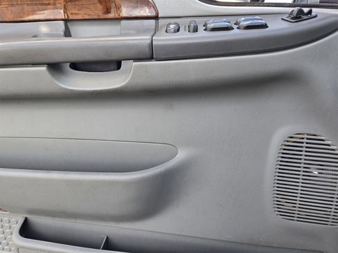 Used 2004 Ford F350 Lariat image 20