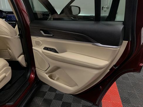 Used 2021 Jeep Grand Cherokee L Limited image 50