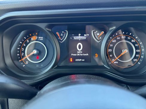 Used 2024 Jeep Wrangler Unlimited Sport AWD/4WD image 19