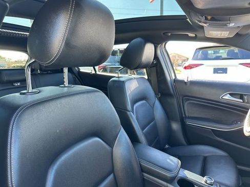 Certified 2017 Mercedes-Benz GLA 250 GLA 250 image 26