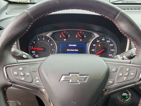Used 2022 Chevrolet Equinox RS FWD image 5