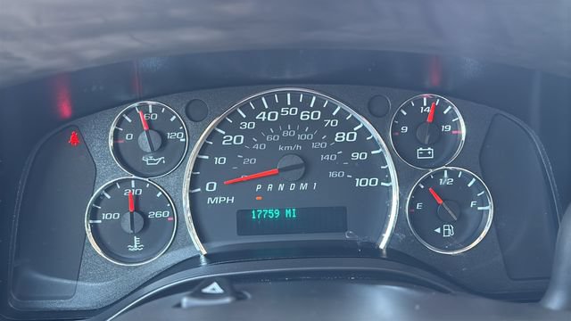 Used 2025 GMC Savana 2500 w/ Driver Convenience Package RWD image 17