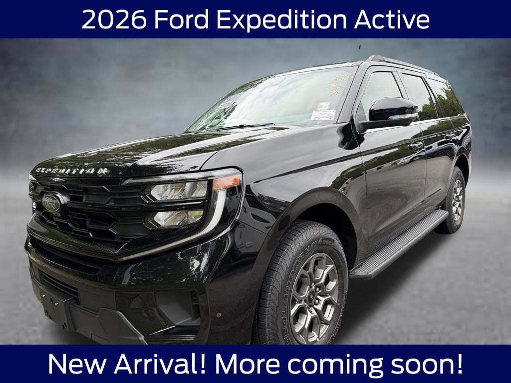Used 2026 Ford Expedition Active AWD/4WD image 2