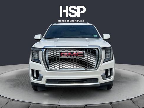 Used 2021 GMC Yukon XL Denali w/ Denali Ultimate Package image 8
