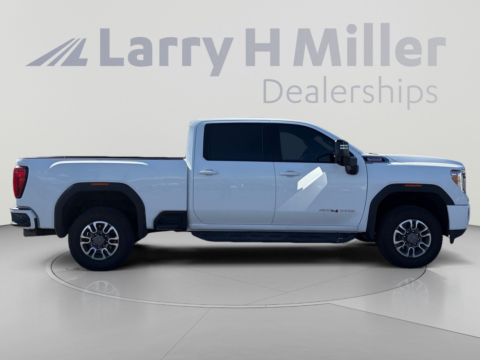 Used 2022 GMC Sierra 2500 AT4 w/ Gooseneck/5TH Wheel Package AWD/4WD image 6