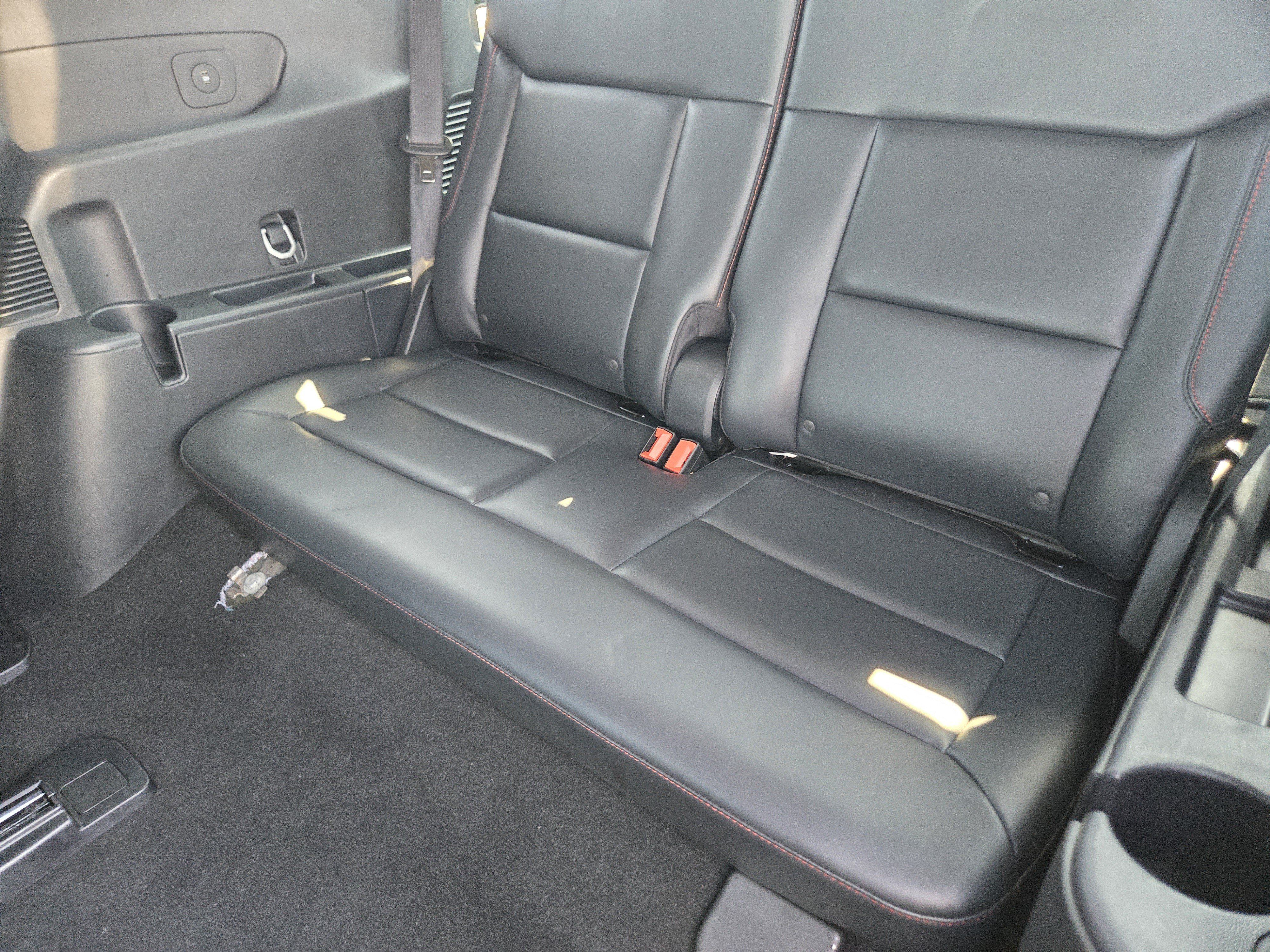 Used 2025 Ford Explorer ST-Line AWD/4WD image 28