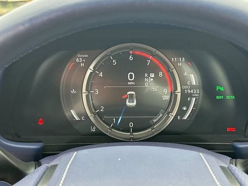 Used 2018 Lexus LC 500 Coupe w/ Launch Edition RWD image 27