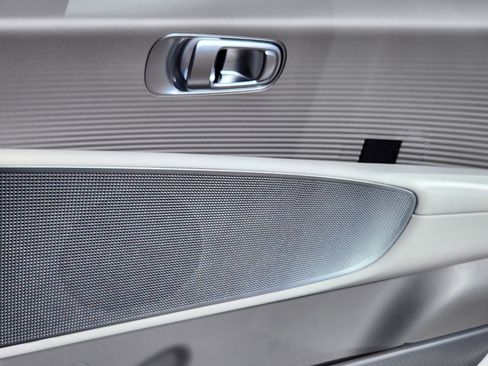 New 2025 Hyundai Ioniq 6 SEL image 13