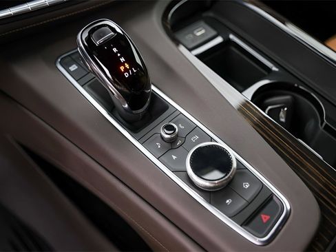 Certified 2021 Cadillac Escalade Sport w/ Driver Assist Tech Package image 22