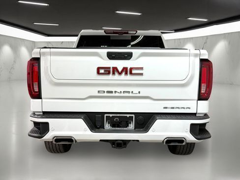 Used 2024 GMC Sierra 1500 Denali w/ Denali Reserve Package image 9