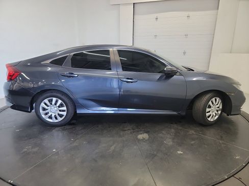 Used 2019 Honda Civic LX image 11