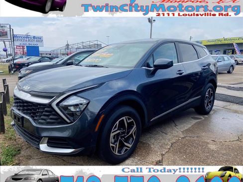 Used 2023 Kia Sportage LX AWD/4WD image 1