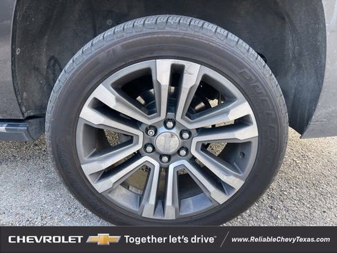 Used 2020 GMC Yukon XL Denali w/ Denali Ultimate Package image 10