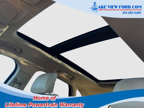 Used 2018 Lincoln MKC Select image 12