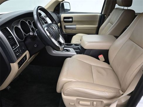 Used 2017 Toyota Sequoia Limited image 16