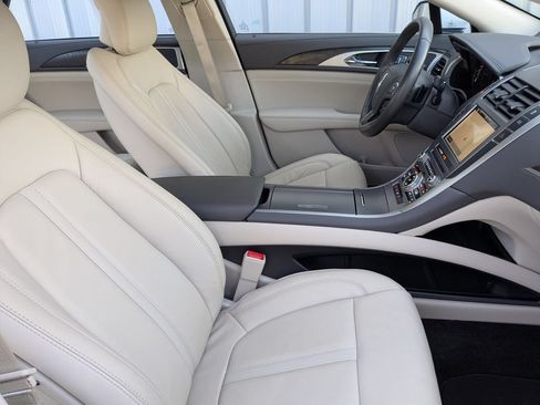Used 2017 Lincoln MKZ Select w/ Select Plus Package AWD/4WD image 32