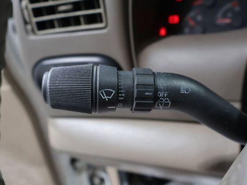 Used 2000 Ford Excursion XLT image 30