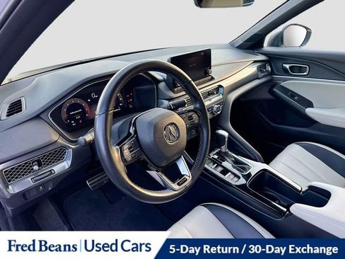 Used 2023 Acura Integra A-Spec image 10