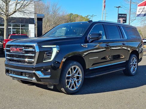 New 2026 GMC Yukon XL Elevation image 2