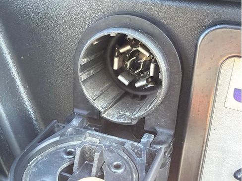 Used 2020 Ford F150 Lariat image 35