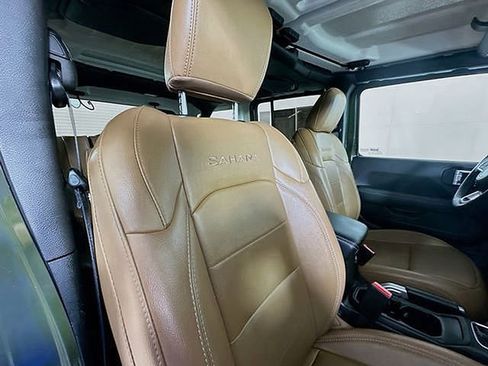 Used 2022 Jeep Wrangler Unlimited Sahara w/ Cold Weather Group image 36